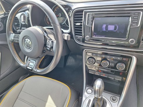 Used 2017 Volkswagen Beetle 1.8T Dune image 30