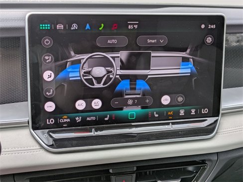 New 2025 Volkswagen Tiguan SE image 20