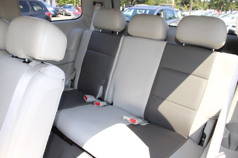 Used 2008 Chrysler Aspen Limited image 19