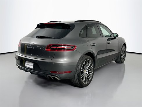 Certified 2018 Porsche Macan Turbo image 7