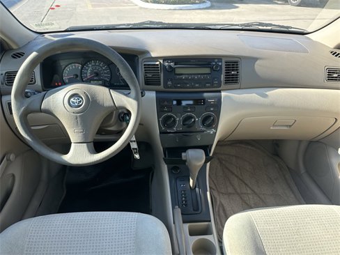Used 2005 Toyota Corolla CE image 9