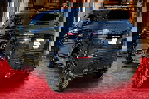 Used 2024 Land Rover Range Rover Evoque Dynamic SE image 11