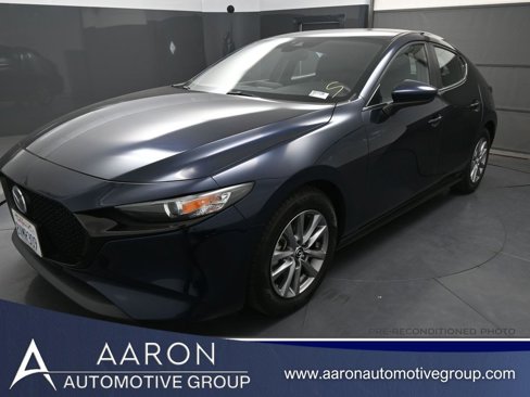 Used 2021 MAZDA MAZDA3 s image 1