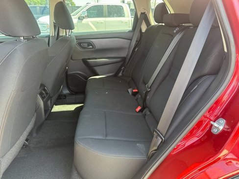 Used 2024 Nissan Rogue S image 16