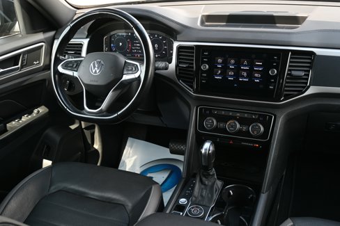 Used 2020 Volkswagen Atlas Cross Sport SEL Premium image 13