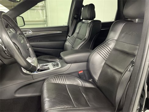 Used 2021 Jeep Grand Cherokee SRT image 22