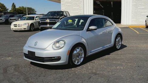Used 2016 Volkswagen Beetle 1.8T SE image 4