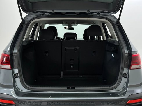 Used 2024 Volkswagen Taos S image 18