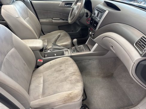 Used 2010 Subaru Forester 2.5X Premium image 23