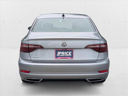 Used 2020 Volkswagen Jetta R-Line image 7