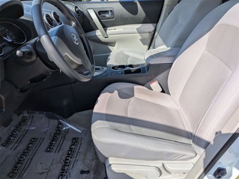 Used 2014 Nissan Rogue S image 13