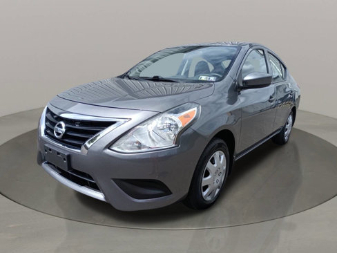 Used 2016 Nissan Versa S Plus image 2