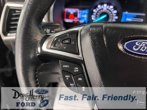 Used 2024 Ford Edge SEL image 47