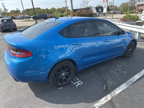 Used 2015 Dodge Dart SXT w/ Sun/Sound Group image 5