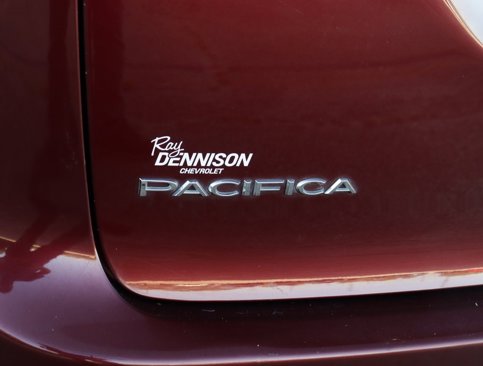 Used 2017 Chrysler Pacifica Touring-L image 35