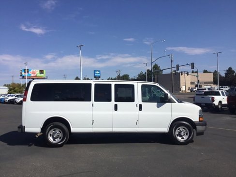 Used 2020 Chevrolet Express 3500 LT w/ LT Preferred Equipment Group image 2