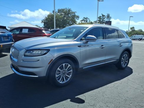 Used 2021 Lincoln Nautilus FWD w/ Equipment Group 101A image 5