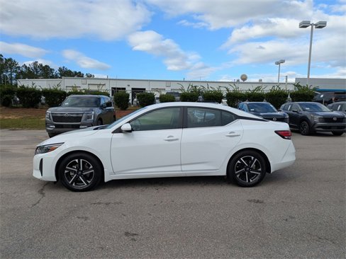 Used 2025 Nissan Sentra SV image 6