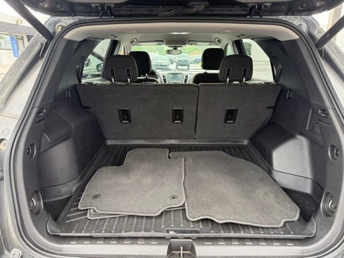 Certified 2018 Chevrolet Equinox LT w/ LPO, Protection Package image 10