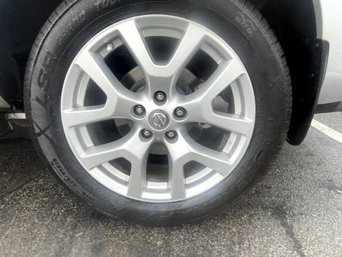 Used 2012 Nissan Rogue SL image 7