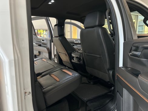 Used 2023 GMC Sierra 1500 AT4 w/ AT4 Premium Package image 15