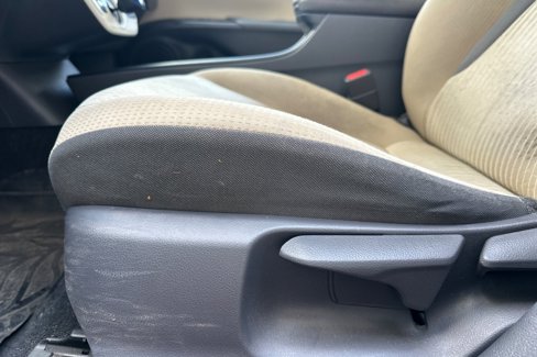 Used 2018 Toyota Prius One image 14
