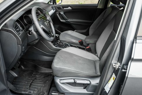 Used 2020 Volkswagen Tiguan S image 23