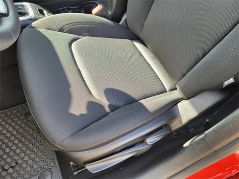 Certified 2023 Jeep Renegade Latitude image 9