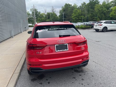 Used 2025 Audi Q3 2.0T Premium image 32