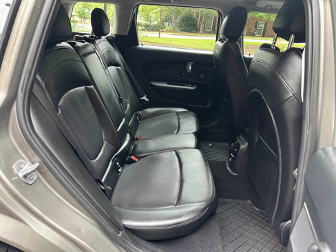 Used 2017 MINI Cooper Clubman ALL4 image 30