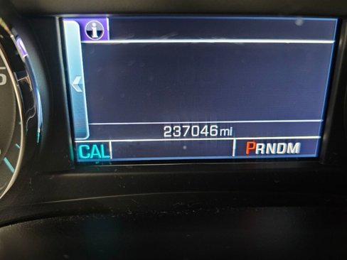 Used 2015 Chevrolet Suburban LTZ image 25
