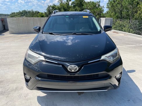 Used 2018 Toyota RAV4 Limited image 2