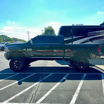 Used 2018 RAM 2500 Limited image 5