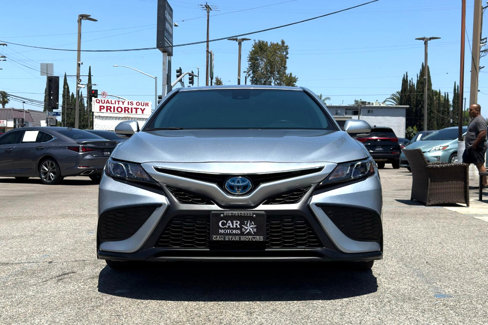 Used 2023 Toyota Camry SE image 2