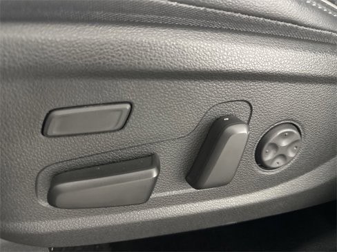 Used 2022 Hyundai Santa Fe Limited w/ Cargo Package image 16