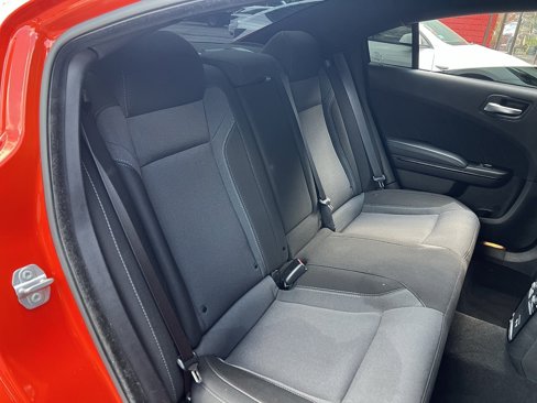 Used 2022 Dodge Charger SXT w/ Blacktop Package image 31