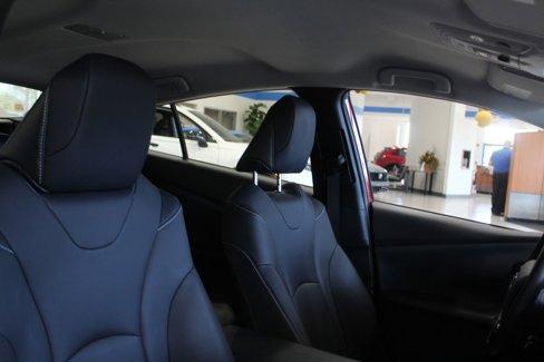 Used 2021 Toyota Prius Prime Limited image 22
