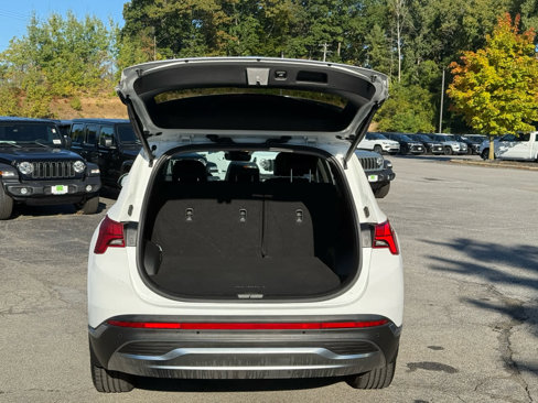 Used 2022 Hyundai Santa Fe SEL Premium image 11