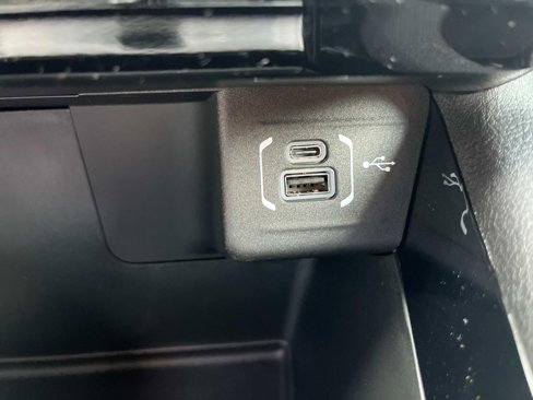 New 2025 Jeep Compass Latitude w/ Altitude Special Edition image 24