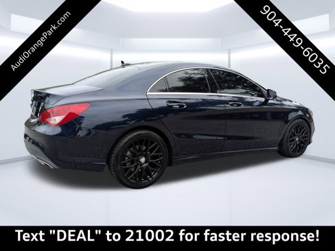 Used 2018 Mercedes-Benz CLA 250 image 3