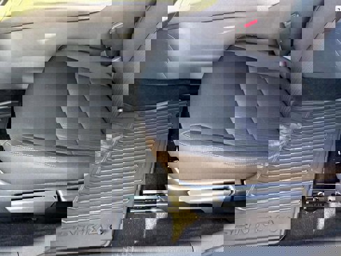 New 2025 Nissan Sentra SV image 13
