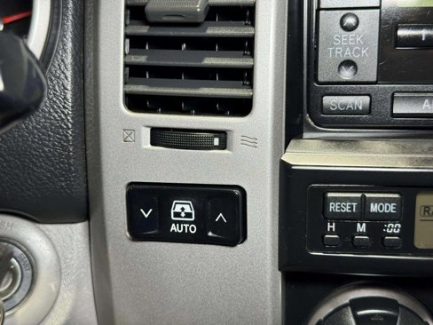 Used 2006 Toyota 4Runner SR5 image 11