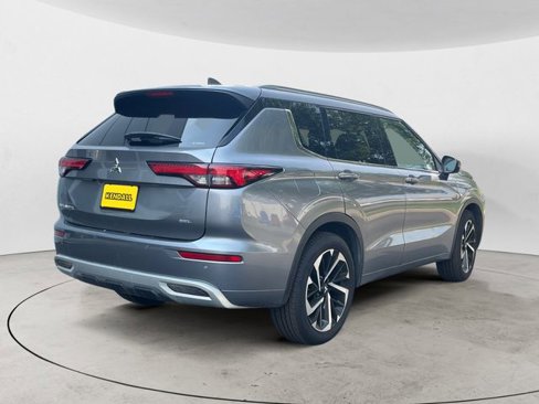 Used 2022 Mitsubishi Outlander SEL image 5
