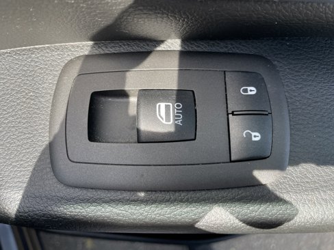 Certified 2021 RAM 1500 Big Horn image 11
