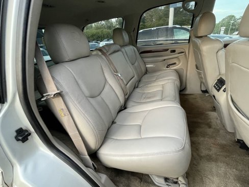 Used 2003 Cadillac Escalade 2WD image 21