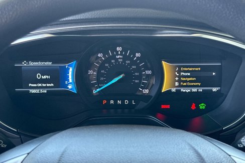 Used 2020 Ford Fusion SE image 20