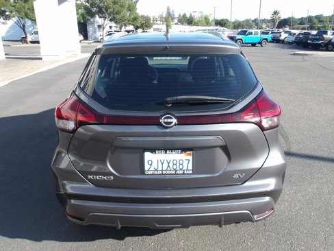 Used 2022 Nissan Kicks SV image 7