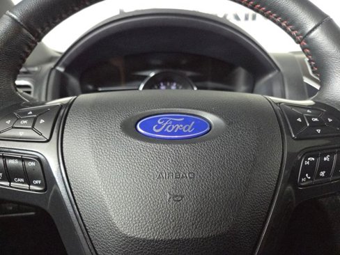 Used 2019 Ford Explorer Sport image 23