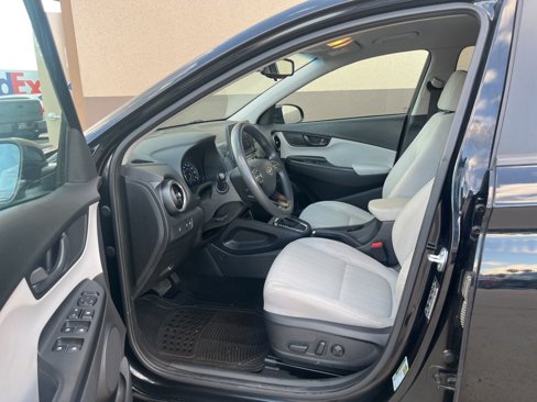 Used 2023 Hyundai Kona SEL image 31