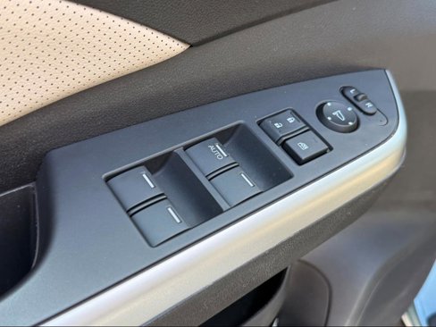 Used 2016 Honda CR-V EX-L image 12